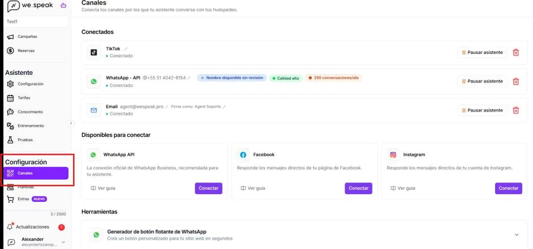 La pantalla de Canales de WeSpeak: la opción Configuración → Canales resaltada en el menú lateral, los canales conectados arriba y las tarjetas de WhatsApp API, Facebook e Instagram en Disponibles para conectar