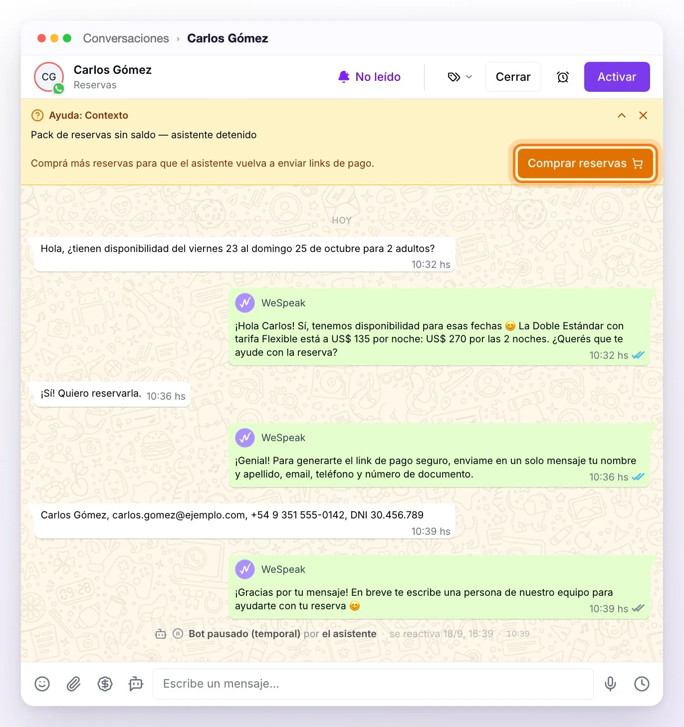 Conversación en la que el asistente se detuvo por falta de saldo, con el aviso Ayuda: Contexto y el botón Comprar reservas