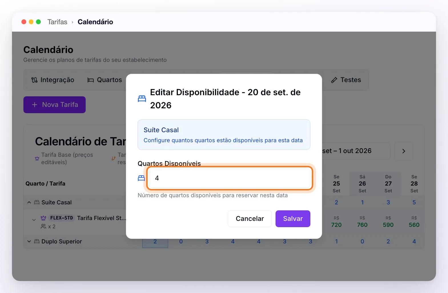 O Calendário de Tarifas com a janela Editar Disponibilidade aberta sobre um dia: o quarto, o campo Quartos Disponíveis e os botões Cancelar e Salvar