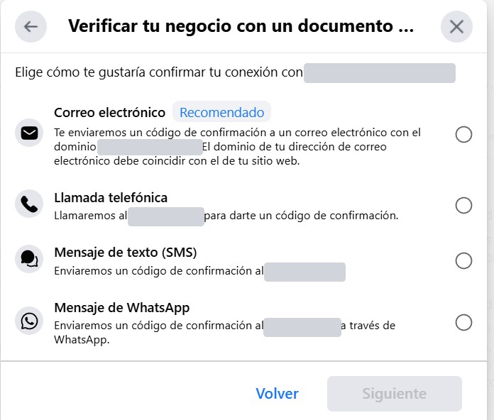 The dialog to choose how to confirm the connection: email, phone call, SMS or WhatsApp